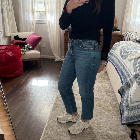 Levi’s Wedgie Straight Jeans Size 28 - Picture 7 of 11